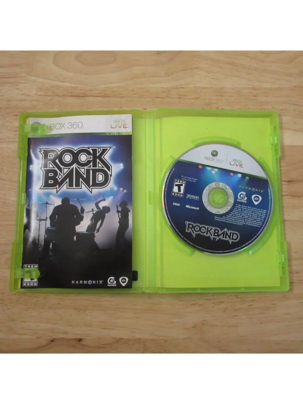 Rock Band (Microsoft Xbox 360, 2007) Complete In Box With Manual